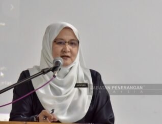 Taklimat Isu Semasa medium perkasa warga K-Komm