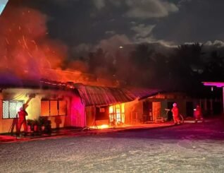 Dewan makan SMK Kota Marudu terbakar