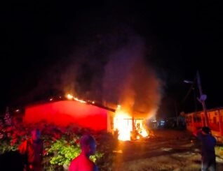 Empat pintu rumah pekerja musnah terbakar
