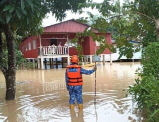 Sembilan Pusat Pemindahan Sementara banjir di Sabah dibuka