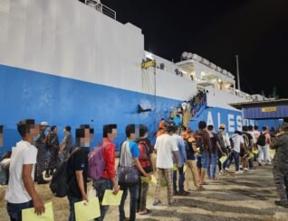 387 PATI dihantar pulang ke negara asal melalui Pelabuhan Sandakan