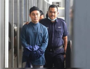 Pendakwah selebriti didakwa empat jenayah seksual babit remaja