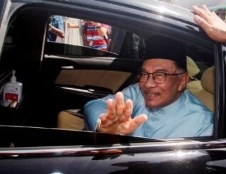 Barisan Kabinet diumum lewat petang ini: PM