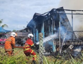 Dua rumah, dua kereta musnah dalam kebakaran di Kota Marudu