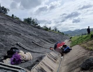 Tubuh terhempas, lelaki pengendali payung terjun maut di Menggatal
