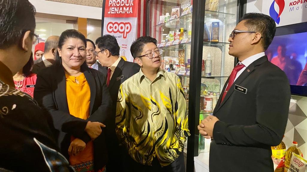 Ewon mahu lebih banyak koperasi ceburi aktiviti ternakan ayam