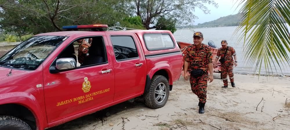 Bot karam di Tuaran, seorang mangsa bersama bot belum ditemui