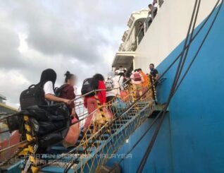 542 PATI dari Depot Imigresen KK, Papar dan Tawau dihantar pulang ke Filipina