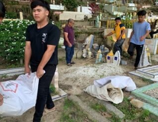 Gotong-royong bersih tanah perkuburan Islam di Kampung Bokara sucikan jiwa golongan muda