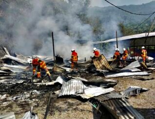 Api marak musnah sama sekali sebuah kediaman di Tuaran
