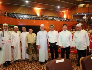 Program Sabah Berselawat Wadah Penyatuan Umat Islam