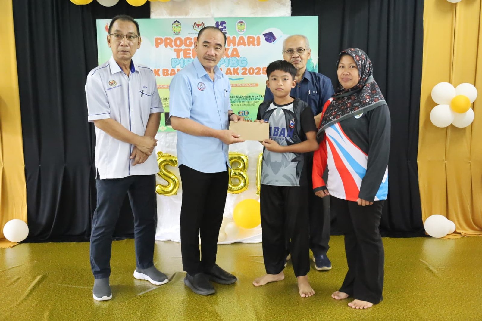 101 murid SK Bangkalalak terima BAP