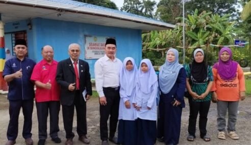 Dua murid SK Bangkalalak berjaya dipujuk kembali sekolah selepas lama berhenti