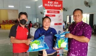 Penganjur Hargai Sumbangan Penderma, 14 Berjaya Menderma Darah di Tenghilan