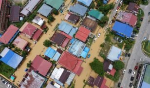 Penduduk Diminta Bersiap Sedia Hadapi Kemungkinan Gelombang Banjir Keempat